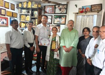 jamshedpur teacher’s Day- शिक्षक दिवस पर शिक्षाविदों का सम्मान, बढ़ाया गुरुजनों का मान,जनहित संरक्षण ट्रस्ट ने डॉ. उषा शुक्ला एवं प्राचार्य जितेंद्र कुमार को किया सम्मानित