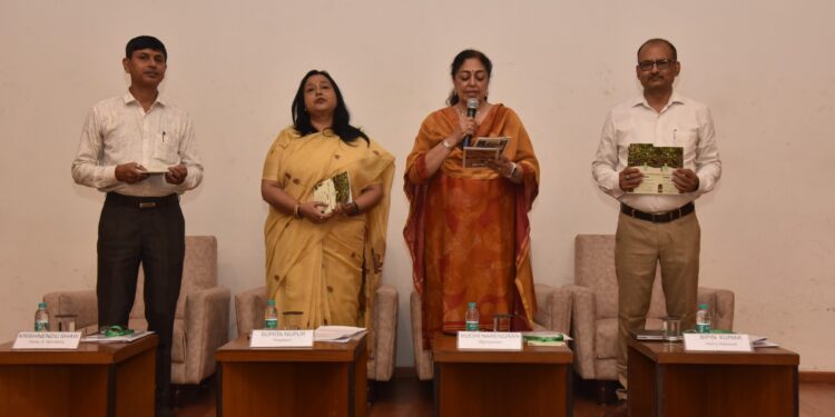 Jamshedpur horticultural society-हॉर्टिकल्चरल सोसाइटी जमशेदपुर की 10वीं वार्षिक आम सभा आयोजित, अतुल भटनागर बने पदेन चेयरपर्सन,चित्रा शर्मा को अध्यक्ष और सुकन्या दास को महासचिव की जिम्मेदारी, बागवानी, पर्यावरण संरक्षण और सदस्य सहभागिता बढ़ाने पर जोर Jamshedpur horticultural society-हॉर्टिकल्चरल सोसाइटी जमशेदपुर की 10वीं वार्षिक आम सभा आयोजित, अतुल भटनागर बने पदेन चेयरपर्सन,चित्रा शर्मा को अध्यक्ष और सुकन्या दास को महासचिव की जिम्मेदारी, बागवानी, पर्यावरण संरक्षण और सदस्य सहभागिता बढ़ाने पर जोर