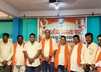 Jamshedpur bjp parsudih : भाजपा परसुडीह मंडल का कार्यकर्ता सम्मान समारोह सम्पन्न, कार्यकर्ताओं में नया जोश भरने की कोशिश Jamshedpur bjp parsudih : भाजपा परसुडीह मंडल का कार्यकर्ता सम्मान समारोह सम्पन्न, कार्यकर्ताओं में नया जोश भरने की कोशिश