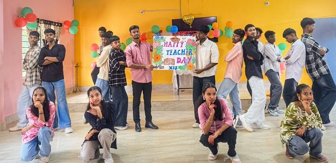 Xavier public school dorkasai : जेवियर पब्लिक स्कूल डोरकासाई में शिक्षक दिवस समारोह का भव्य आयोजन, रंगारंग प्रस्तुतियों ने मोहा मन Xavier public school dorkasai : जेवियर पब्लिक स्कूल डोरकासाई में शिक्षक दिवस समारोह का भव्य आयोजन, रंगारंग प्रस्तुतियों ने मोहा मन