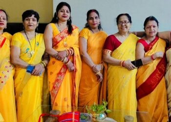 Jamshedpur Jharkhand Veerangana : कदमा में झारखंड वीरांगना ने मनाया तीज महोत्सव, पारंपरिक परिधानों में सजीं महिलाएं