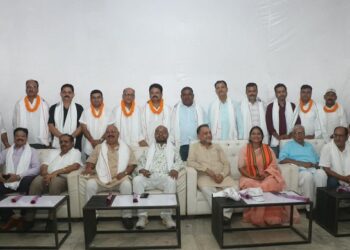 Jharkhand Kshatriya Sangh : क्षत्रिय संघ की बागबेड़ा इकाई का हुआ पुनर्गठन, राजेश सिंह बने अध्यक्ष Jharkhand Kshatriya Sangh : क्षत्रिय संघ की बागबेड़ा इकाई का हुआ पुनर्गठन, राजेश सिंह बने अध्यक्ष